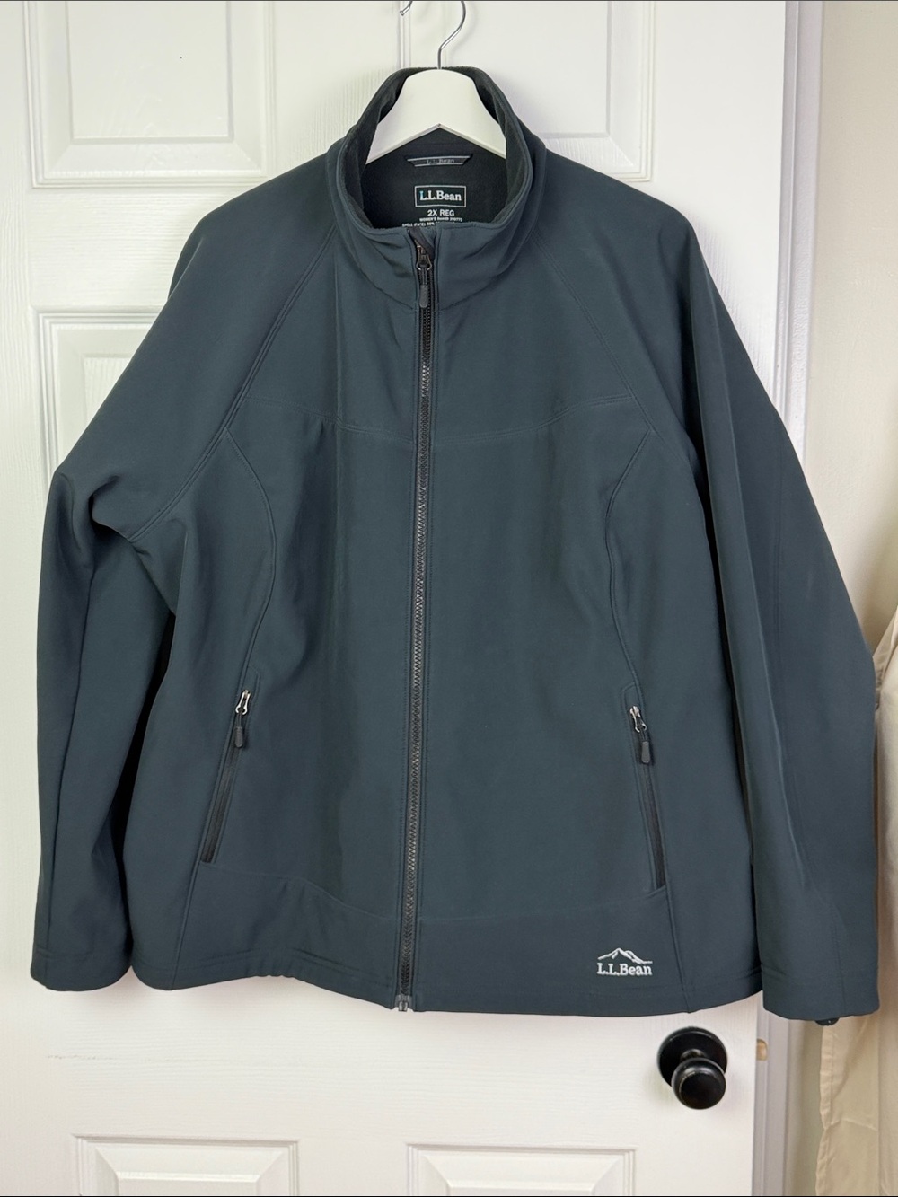 LL Bean women’s soft shell jacket black size 2X